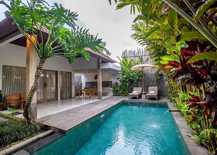 Hotel with view: Purana Boutique Resort